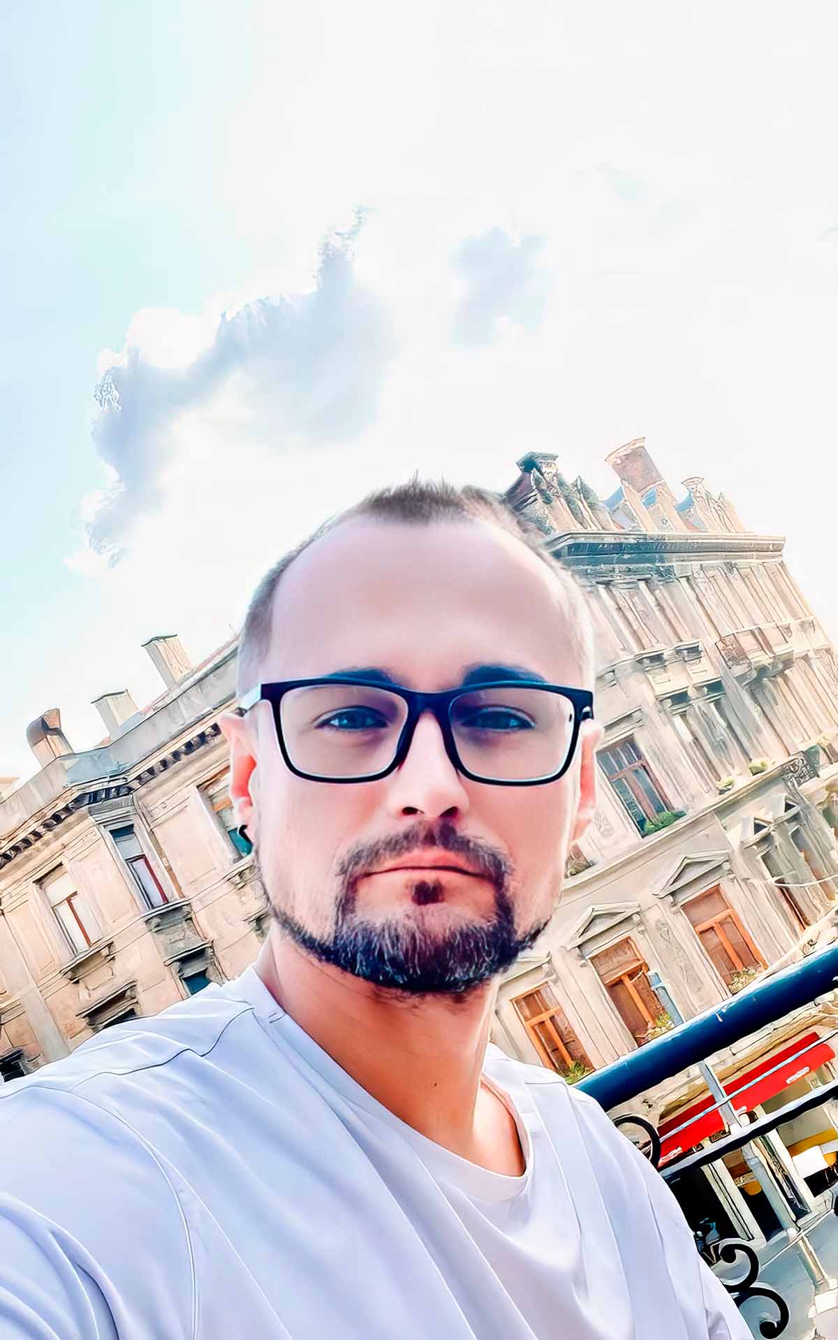 Вячеслав Викторович Основатель, Full—Stack разработчик